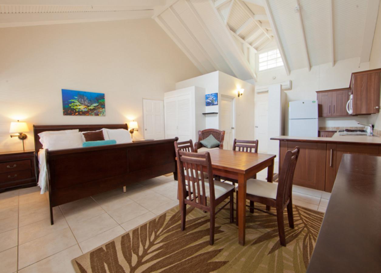 Blue Waters Inn Speyside Bagian luar foto